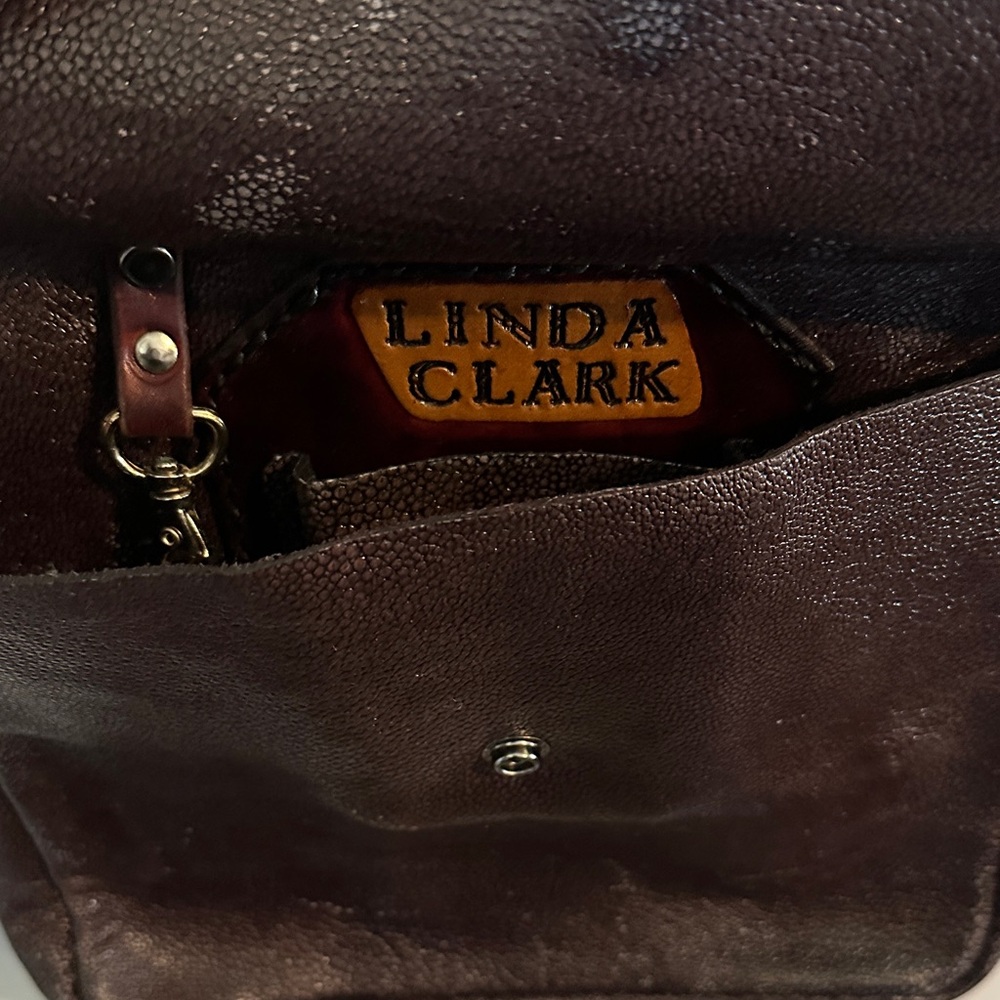 Unique Vintage Unisex Leather Messenger Bag Distressed full Grain - Picture 3 of 8